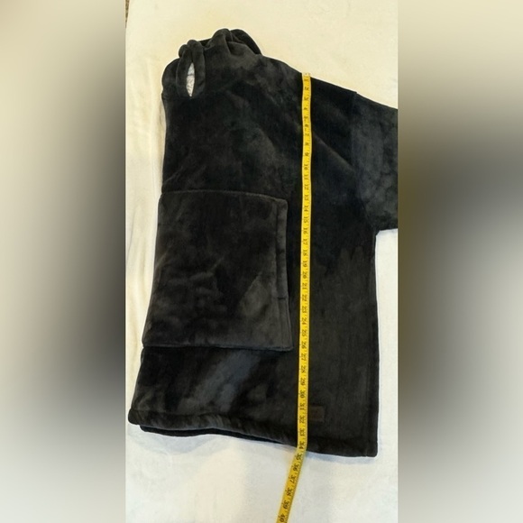 Catalonia oversized hoodie blanket - Picture 7 of 12